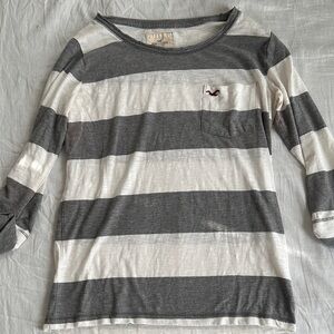 Y2K Hollister Gray & White Striped Pocket Tee